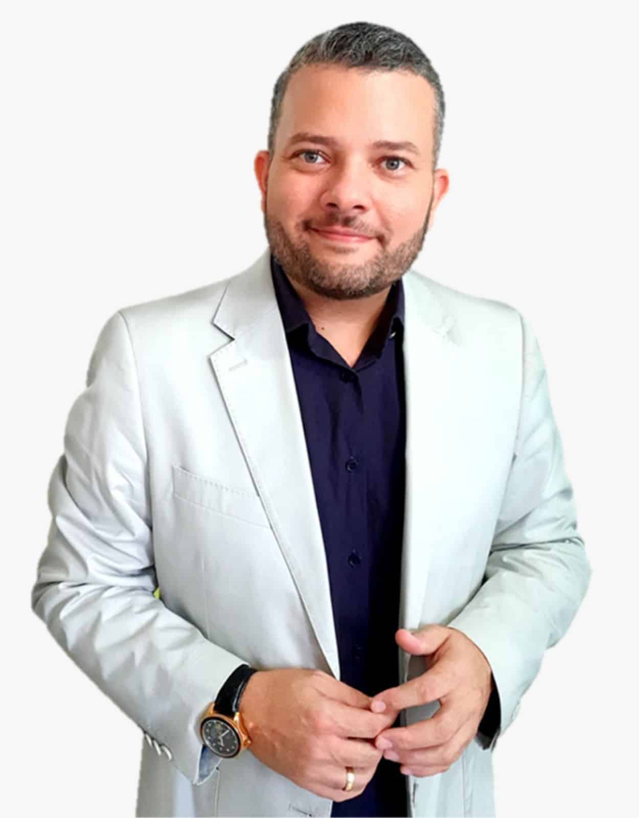 Dr. Jorge Araujo